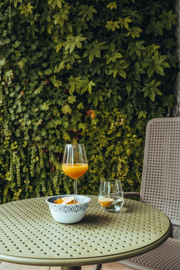 Sea Breeze Aparthotel Caorle Exterior photo